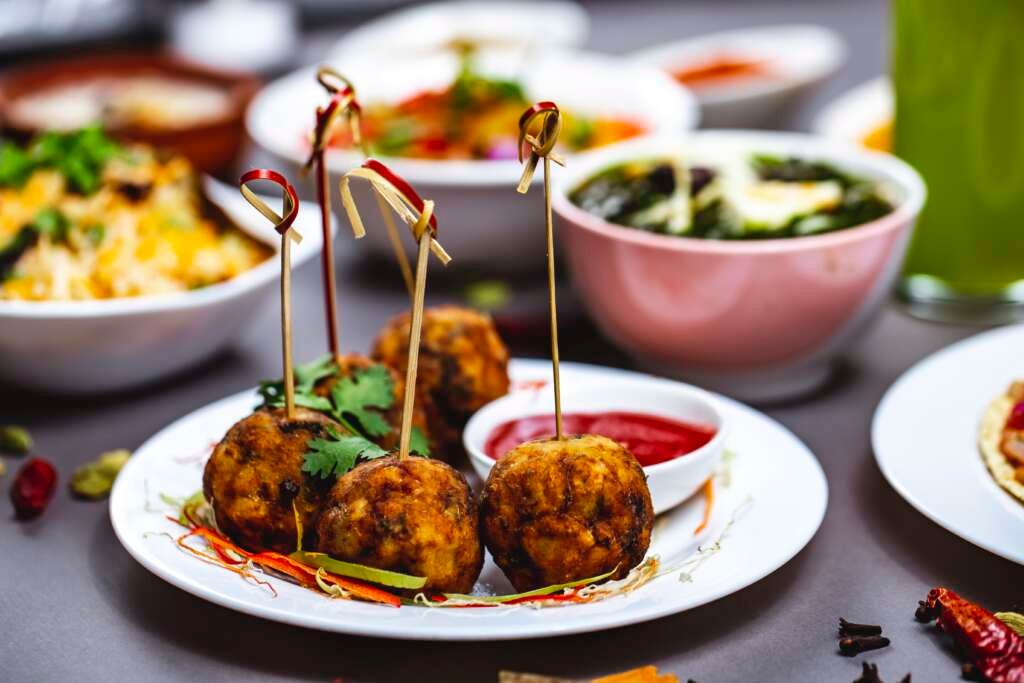 Muslim Wedding Caterer in Hyderabad 2026 | From ₹250/plate 3 Muslim Wedding Caterer in Hyderabad 2026 | From ₹250/plate